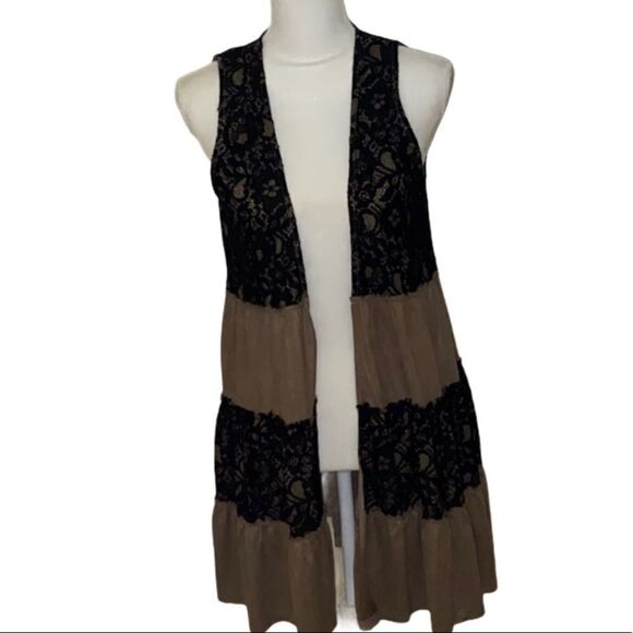 NWT!! Entro Taupe Vest!!  - Picture 1 of 9